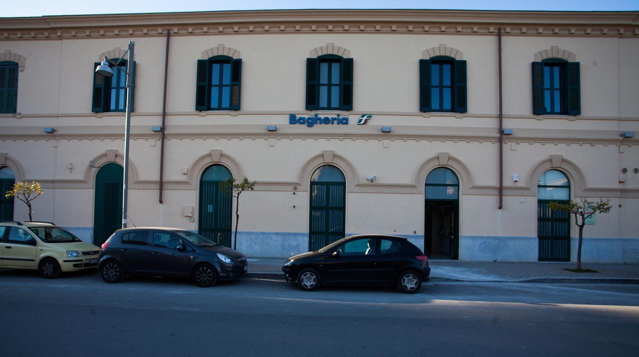 Le Stanze Del Capotreno Bed & Breakfast Bagheria Exterior foto